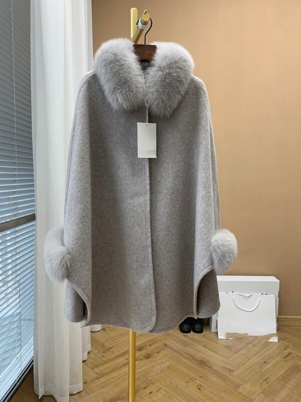 Cape Fox Fur Collar Cashmere Wavy Coat - Image 4