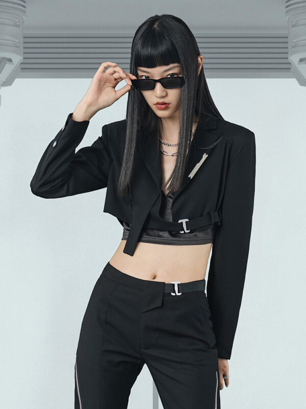 Short Cropped Navel Blazer Black Autumn - Image 3