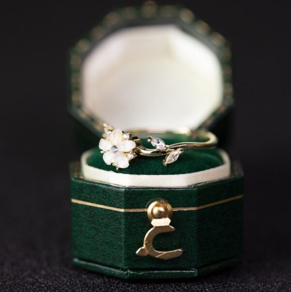 Floral Wedding Band For Women 18K 14K Gold Diamond Ring - Image 5