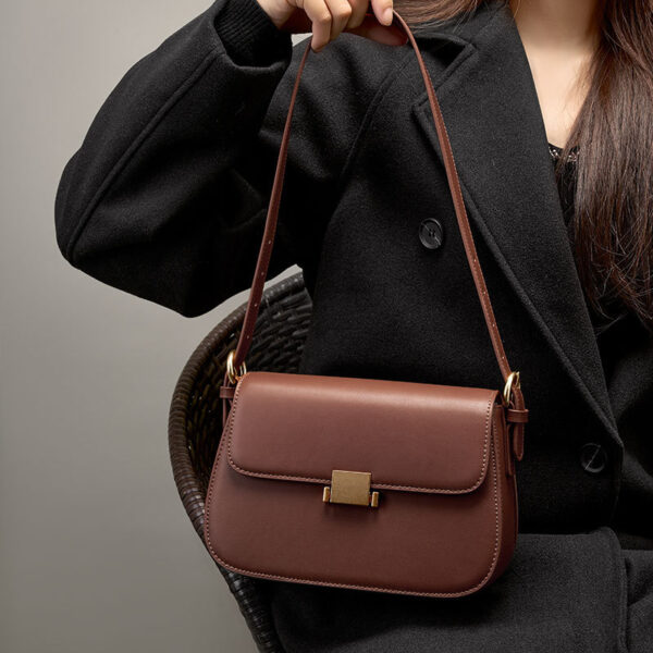 High-grade Special-interest Design Underarm Leather Women's Bag - Image 4