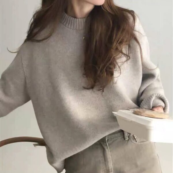Soft Nuo Gentle Round Neck Pullover Loose Bottoming Sweater For Women - Image 3