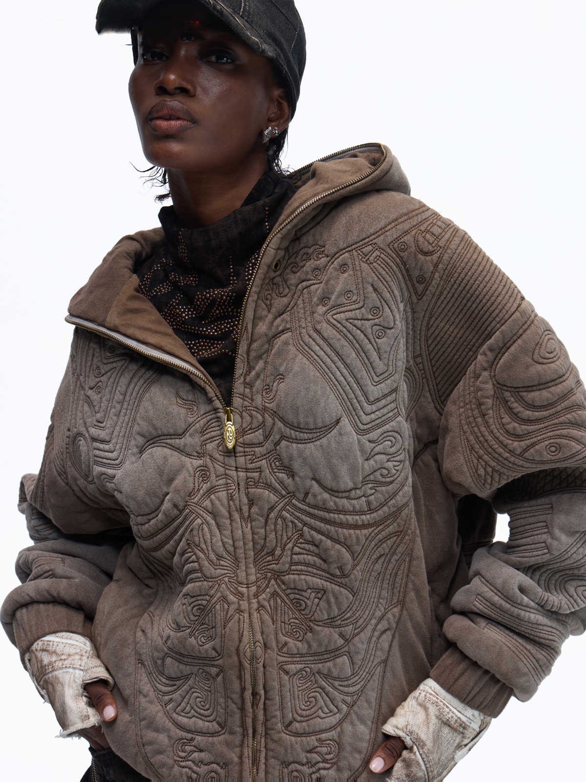 Sun Totem Fully Embroidered Pre-Washed Distressed Sweatshirt - Image 5