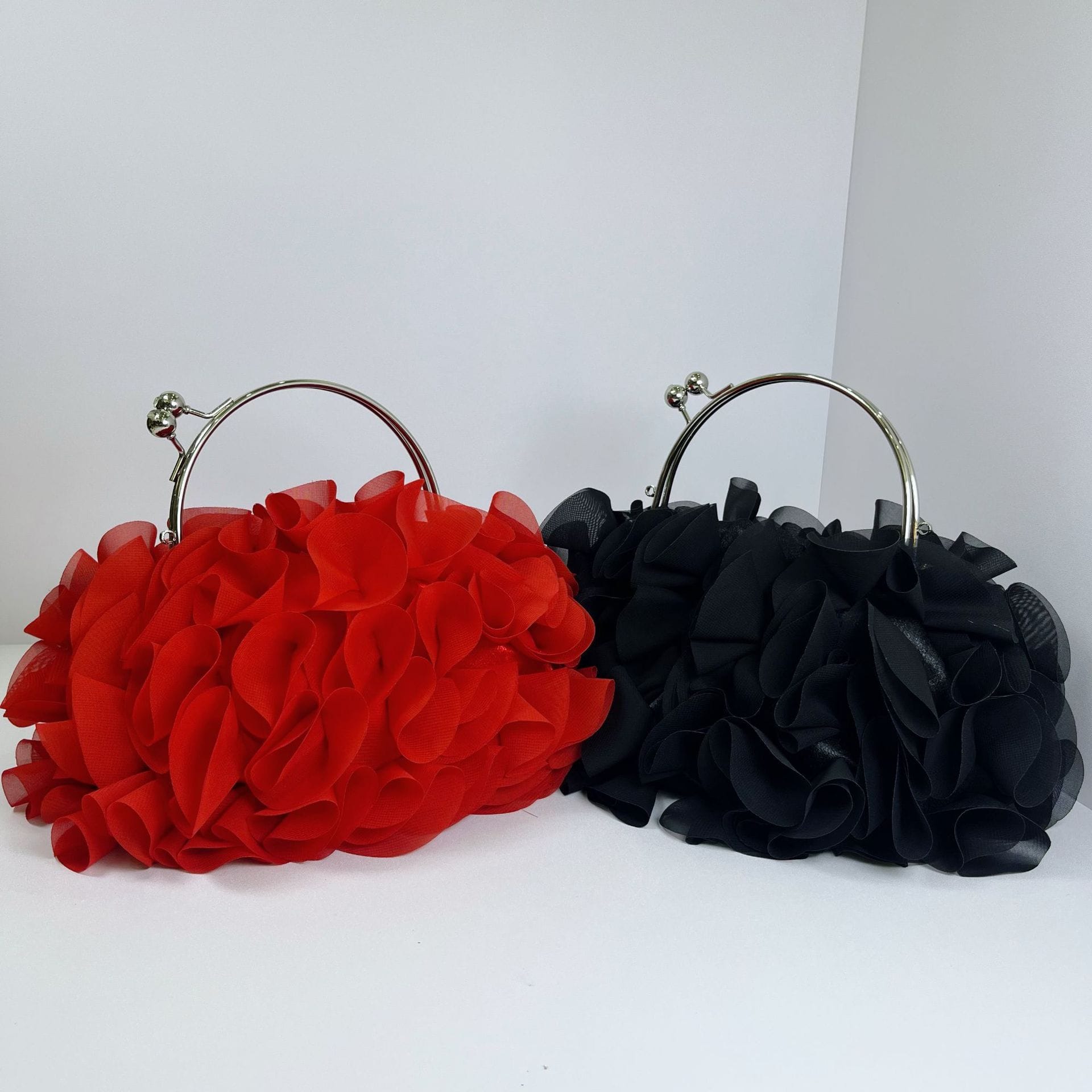 Womens Three-Dimensional Lace Casual Handbag - Image 2